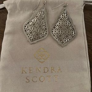 Kendra Scott Addie filigree earrings